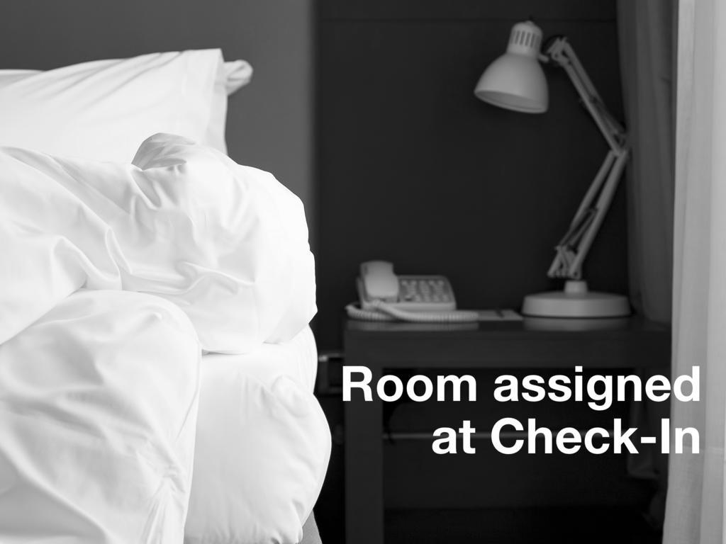 Howard Johnson By Wyndham Jamaica Ny Near Airtrain Jfk Ню Йорк Стая снимка