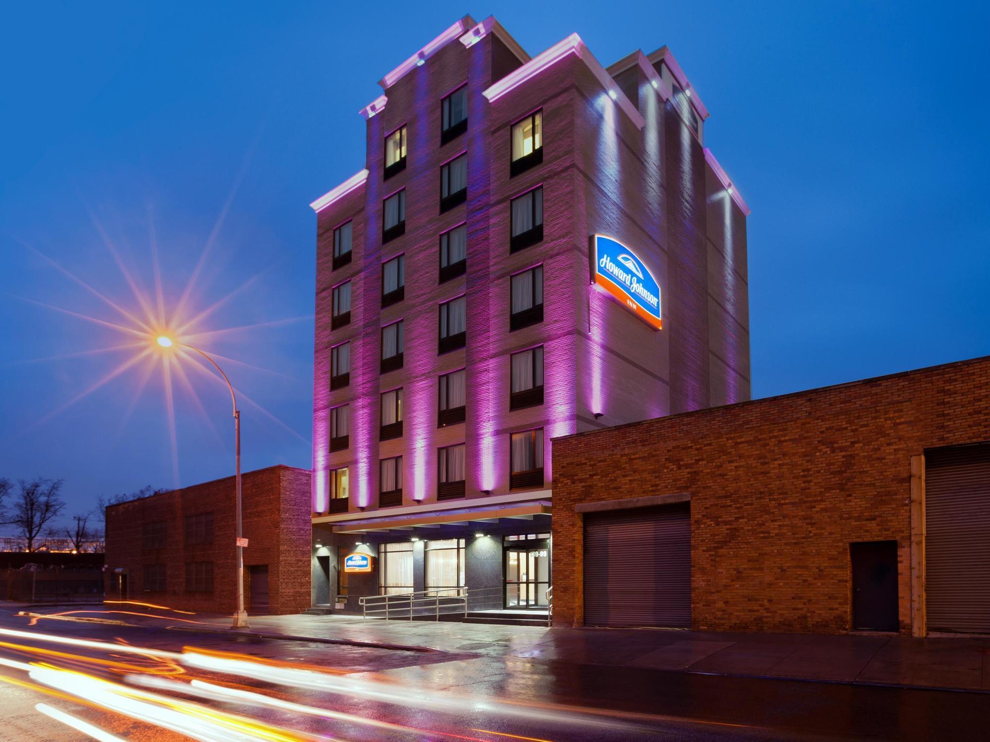 Howard Johnson By Wyndham Jamaica Ny Near Airtrain Jfk Ню Йорк Екстериор снимка