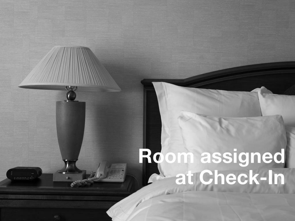 Howard Johnson By Wyndham Jamaica Ny Near Airtrain Jfk Ню Йорк Екстериор снимка